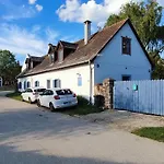 Henye Vintage A Káli-medencében * Balatonhenye