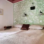 Henye Vintage A Káli-medencében Apartamento *