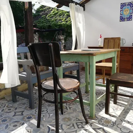 Henye Vintage A Kali-medenceben * Balatonhenye