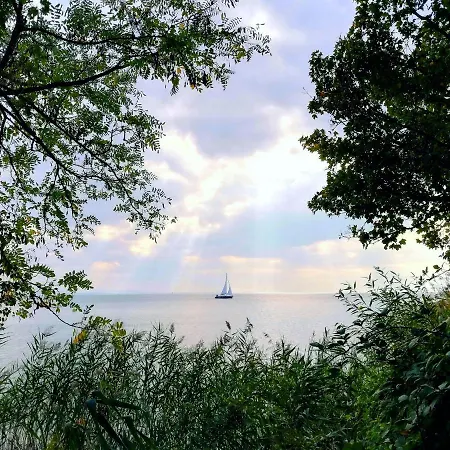 Henye Vintage A Kali-medenceben 公寓 *