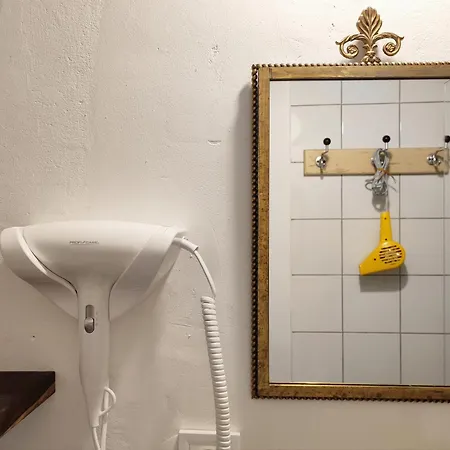 Henye Vintage A Kali-medenceben Apartment
