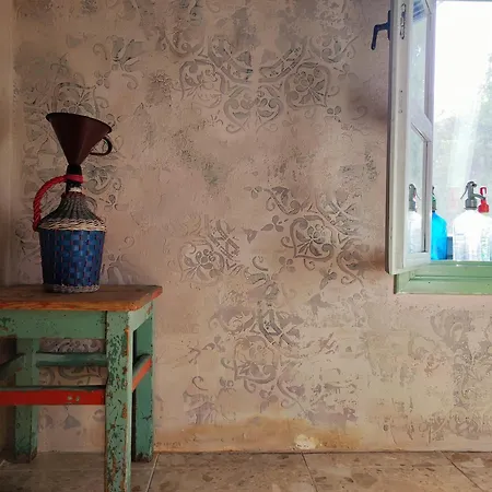 Henye Vintage A Kali-medenceben *