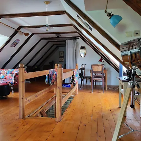 Henye Vintage A Kali-medenceben * Balatonhenye