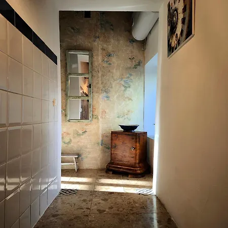 Henye Vintage A Kali-medenceben Balatonhenye