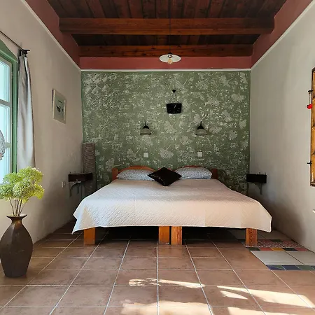 Henye Vintage A Kali-medenceben Apartmán