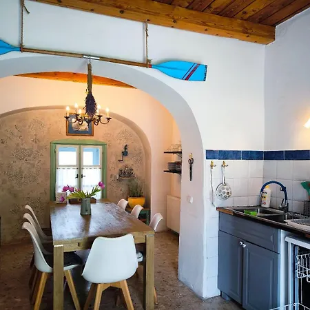 Henye Vintage A Kali-medenceben Apartment