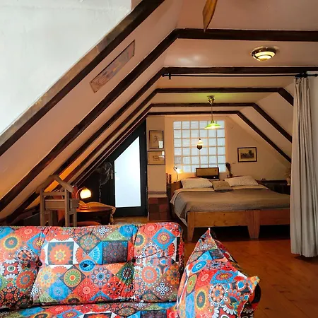 Apartment Henye Vintage A Kali-medenceben