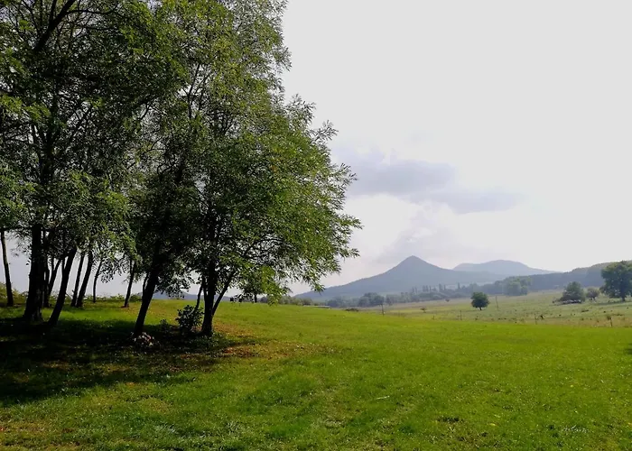 Henye Vintage A Kali-medenceben * Balatonhenye