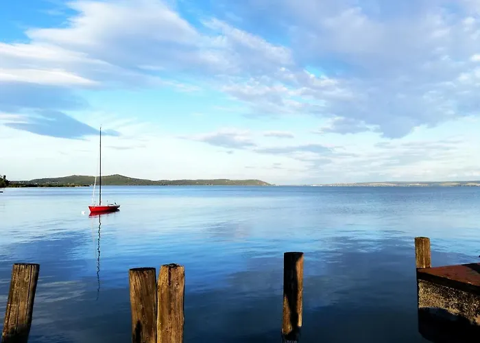 Henye Vintage A Kali-medenceben Balatonhenye